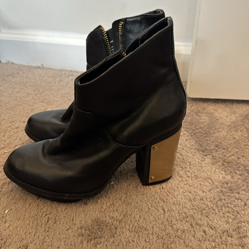 Leather booties - Picture 3 of 5